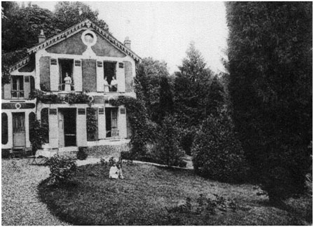 Maurice Donnay dans sa Villa des Canteloups